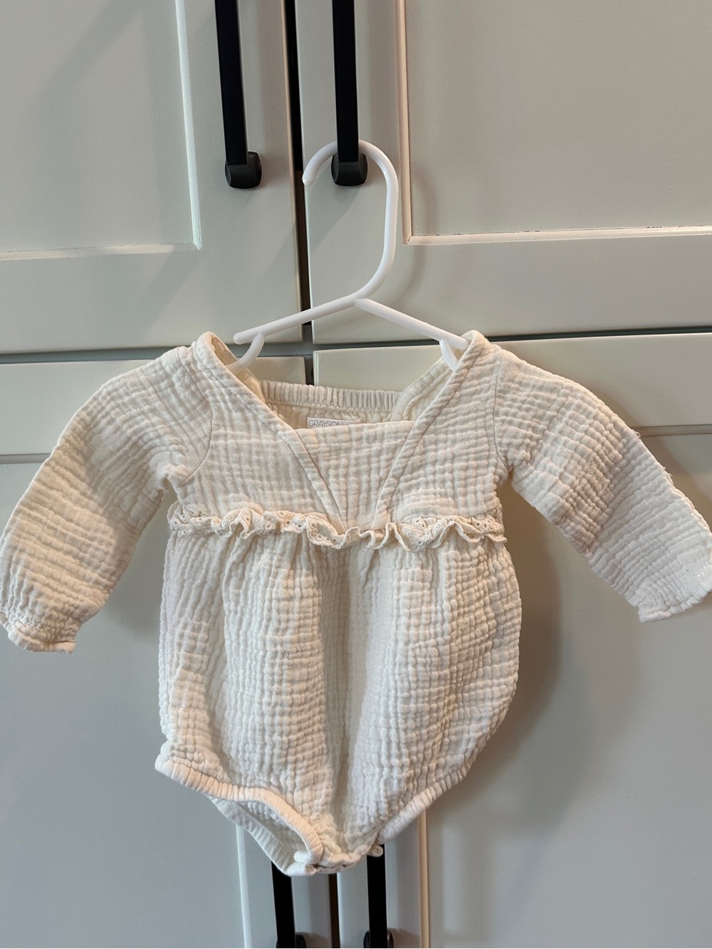 Grayson Mini Girls Romper size: 0-3 Months